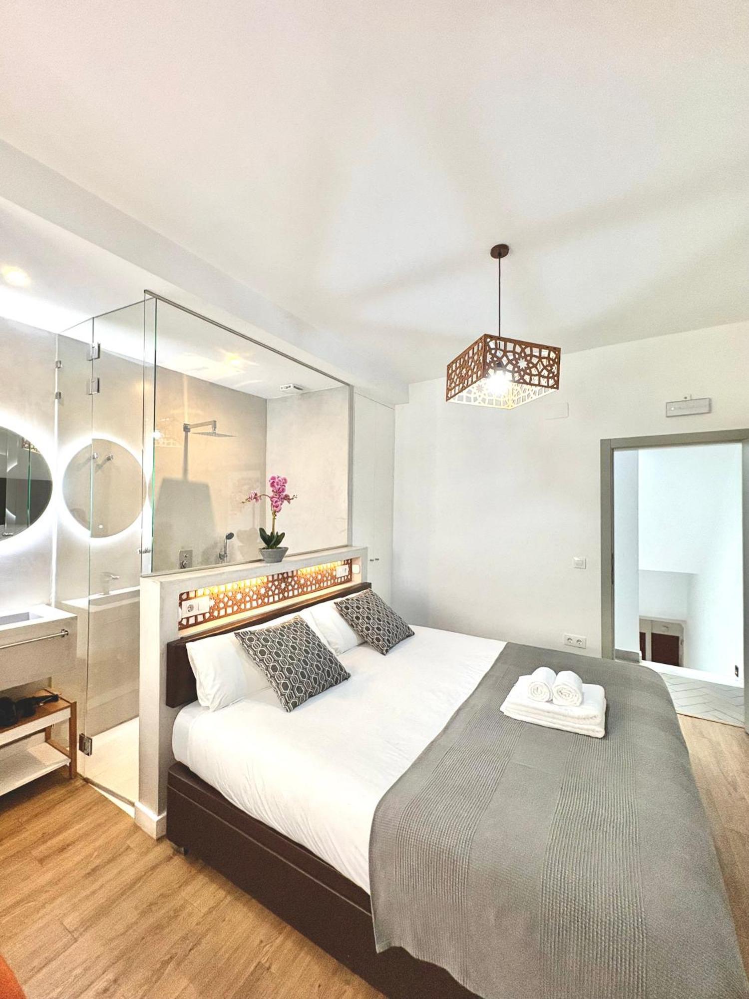 Unique House - Private Spa&pool -stayinseville * Seville