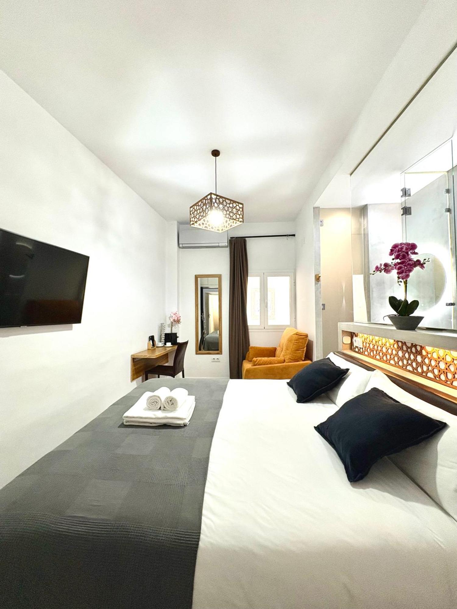 Holiday home Unique House - Private Spa&pool -stayinseville *