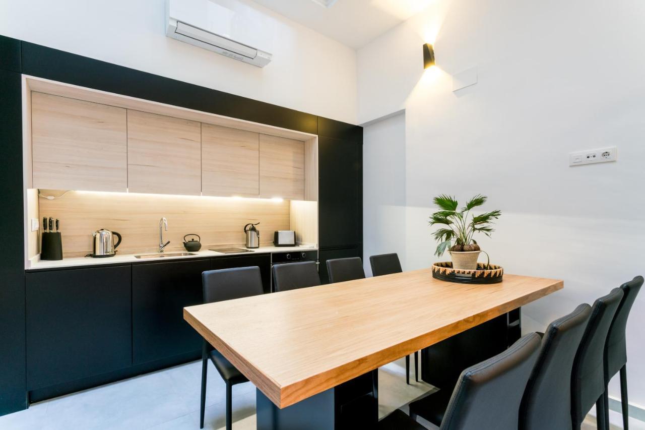 Unique House - Private Spa&pool -stayinseville