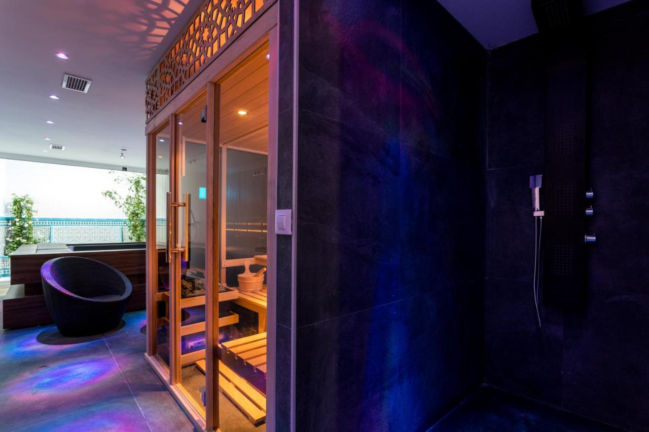 Holiday home Unique House - Private Spa&pool -stayinseville
